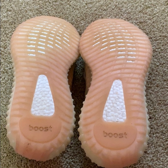 COPY - Yeezy Linon - Picture 4 of 6